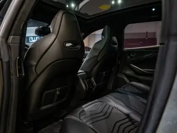 Aston Martin DBX 707 Disponibil Imediat!