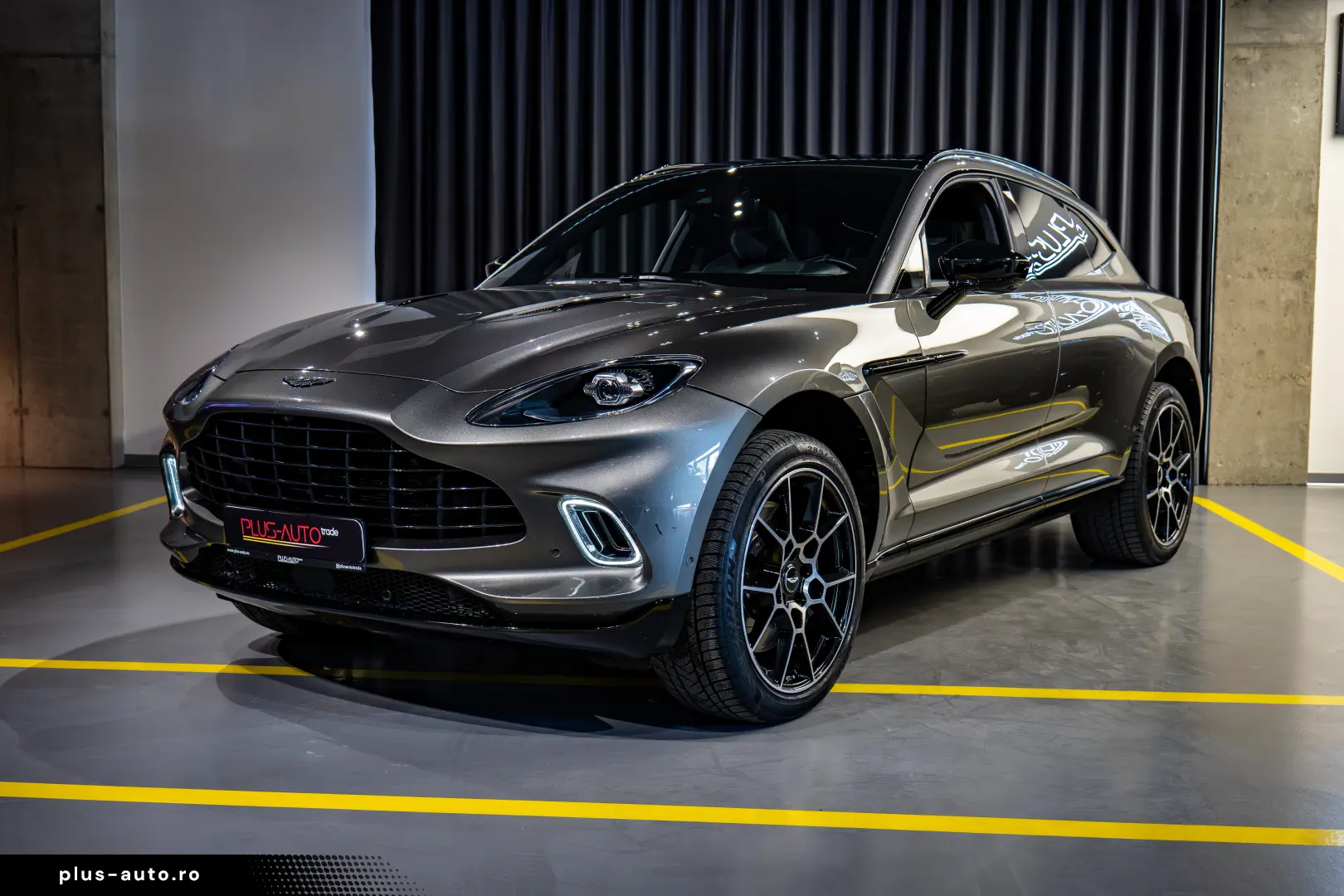Aston Martin DBX 707 Disponibil Imediat!