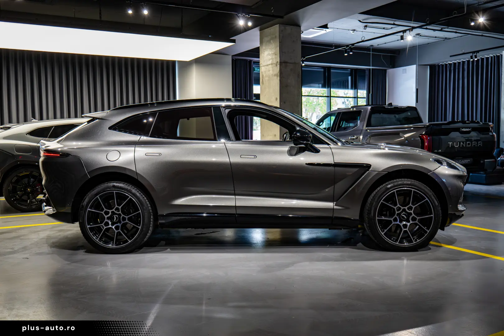 Aston Martin DBX 707 Disponibil Imediat!