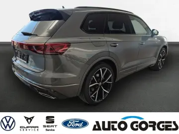 VW Touareg R-Line 3.0 l V6 TDI SCR 4MOTION  LUFTFED
