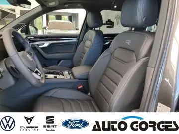 VW Touareg R-Line 3.0 l V6 TDI SCR 4MOTION  LUFTFED