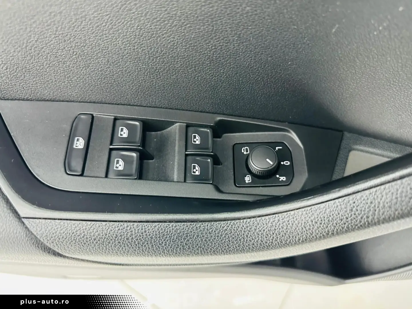 SKODA KAROQ 2020 1.6D E6 Garantie 12 Luni Rate Avans 0 Doar