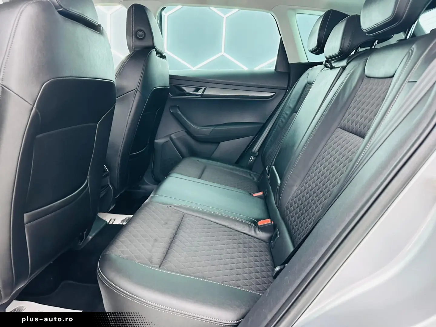 SKODA KAROQ 2020 1.6D E6 Garantie 12 Luni Rate Avans 0 Doar