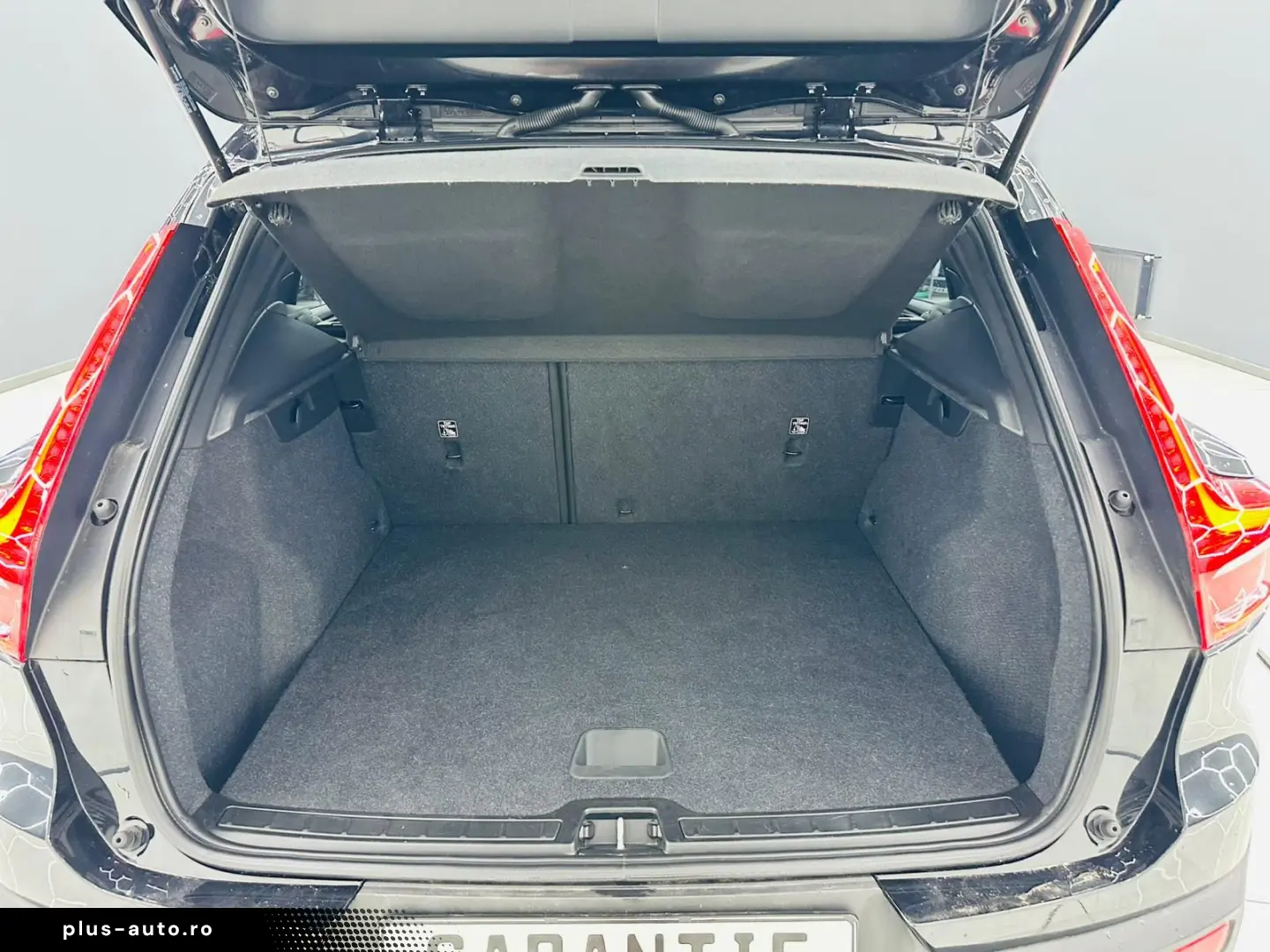 VOLVO Xc-40 2019 1.5i E6 Garantie 12 Luni Rate Avans 0 Doar