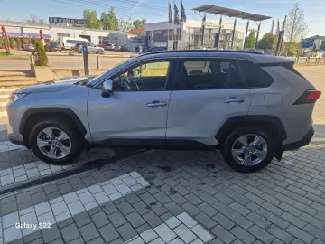 Toyota Rav-4