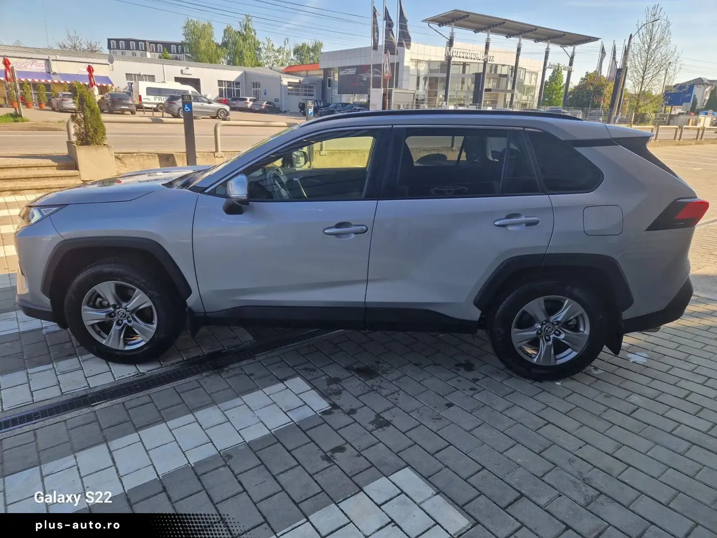 Toyota Rav-4
