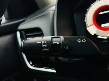 NISSAN Qashqai 2022 1.3i E6 MHVE Garantie 12 Luni Rate Avans