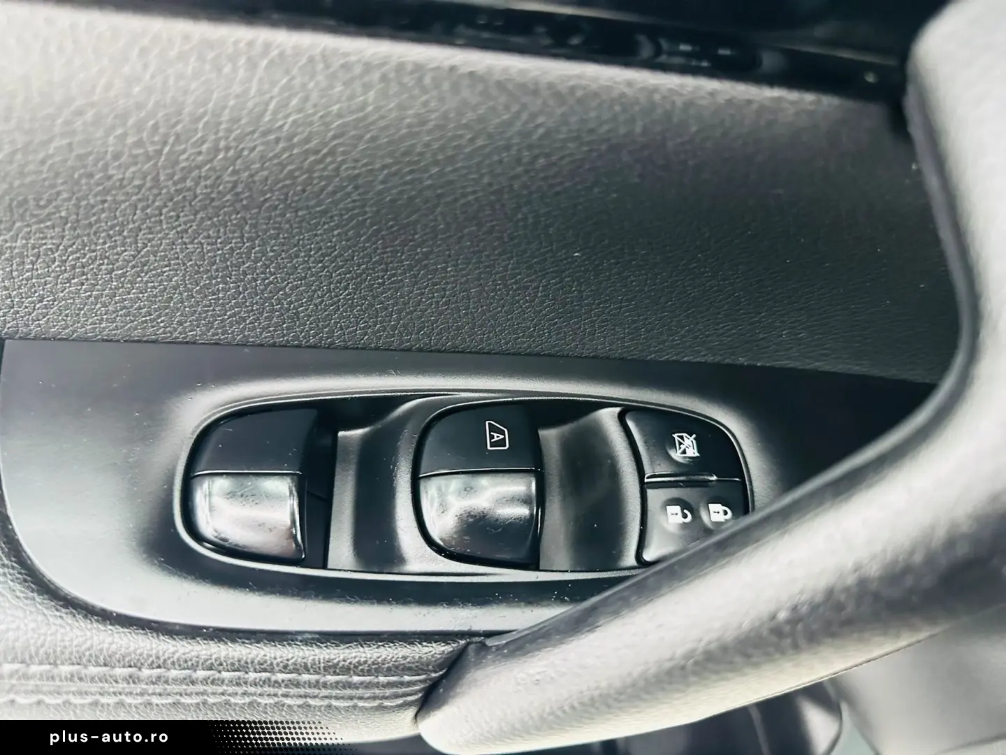 NISSAN Qashqai 2015 1.6D E6 Garantie 12 Luni Rate Avans 0 Do