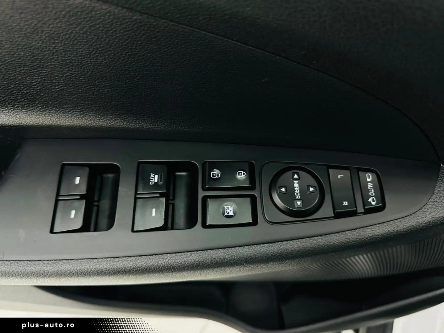 HYUNDAI TUCSON 2016 1.6i E6 Garantie 12 Luni Rate Avans 0 Do