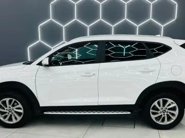 HYUNDAI TUCSON 2016 1.6i E6 Garantie 12 Luni Rate Avans 0 Do