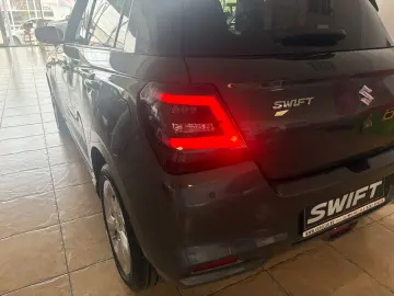 Suzuki Swift 1.2 Dualjet 12V MHEV Passion MT