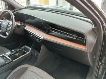 Kg-Mobility Torres