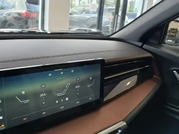 Kg-Mobility Torres
