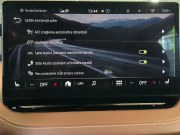 Skoda Enyaq iV80 204CP LED Cam.360 Head-Up Pano Garantie Fin