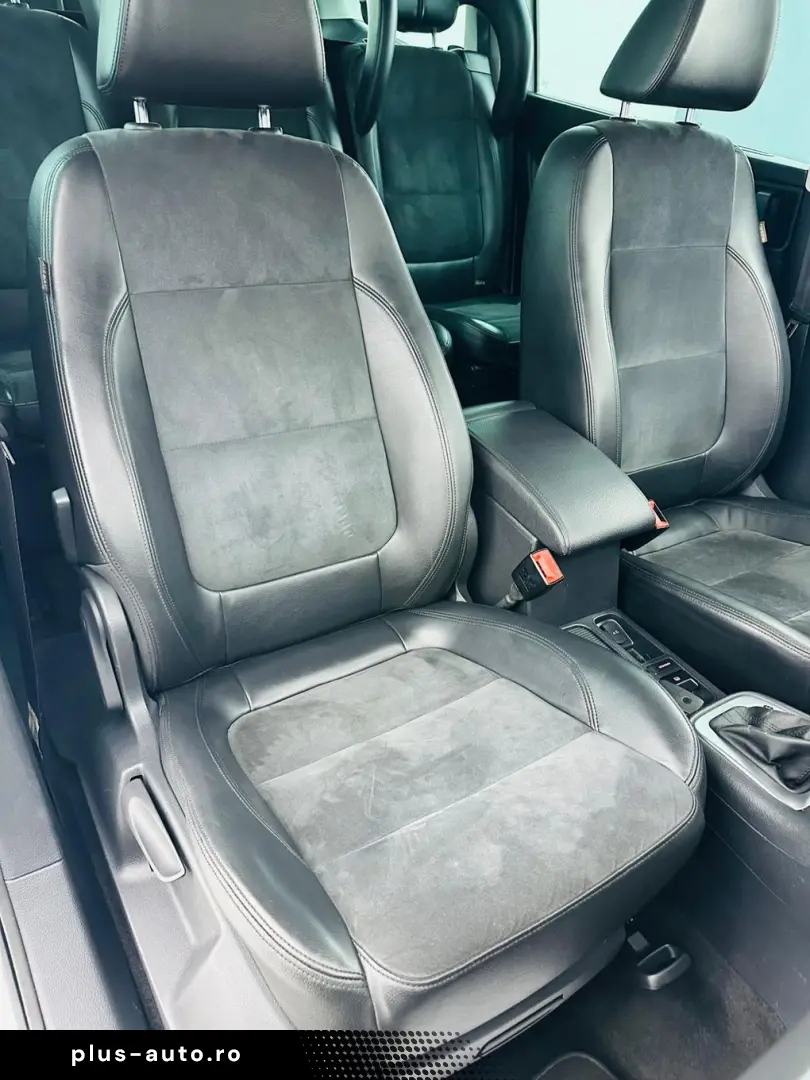 VOLKSWAGEN SHARAN 2011 2.0D E5 7 Locuri Garantie 12 Luni Rat