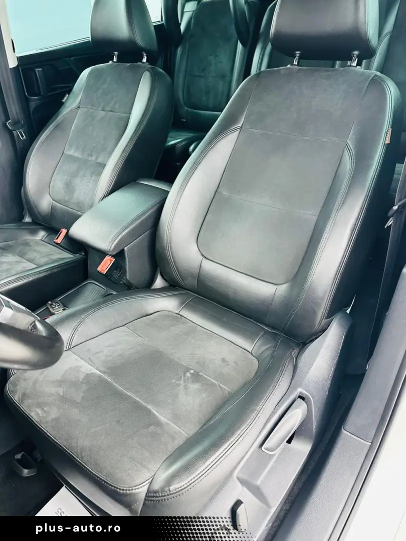 VOLKSWAGEN SHARAN 2011 2.0D E5 7 Locuri Garantie 12 Luni Rat