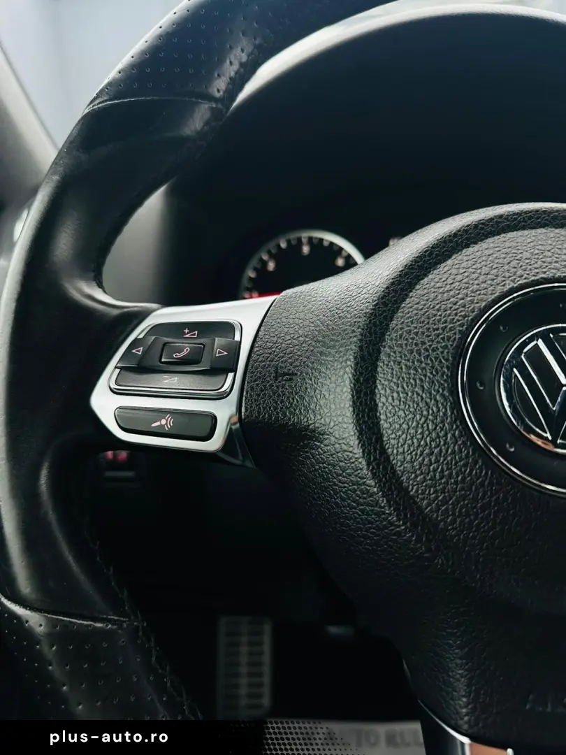 VOLKSWAGEN TIGUAN 2013 2.0D E5 4x4 Garantie 12 Luni Rate Ava