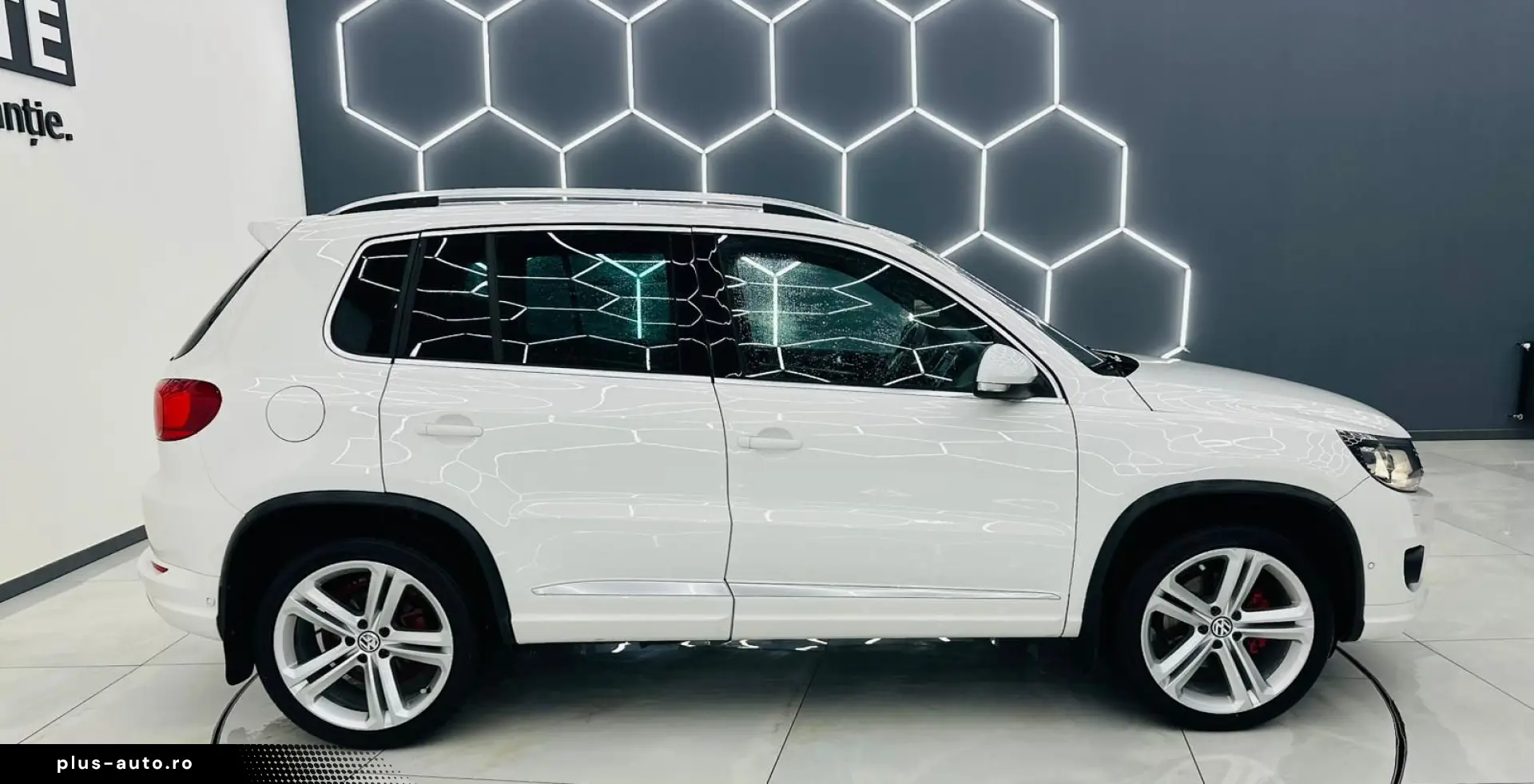 VOLKSWAGEN TIGUAN 2013 2.0D E5 4x4 Garantie 12 Luni Rate Ava