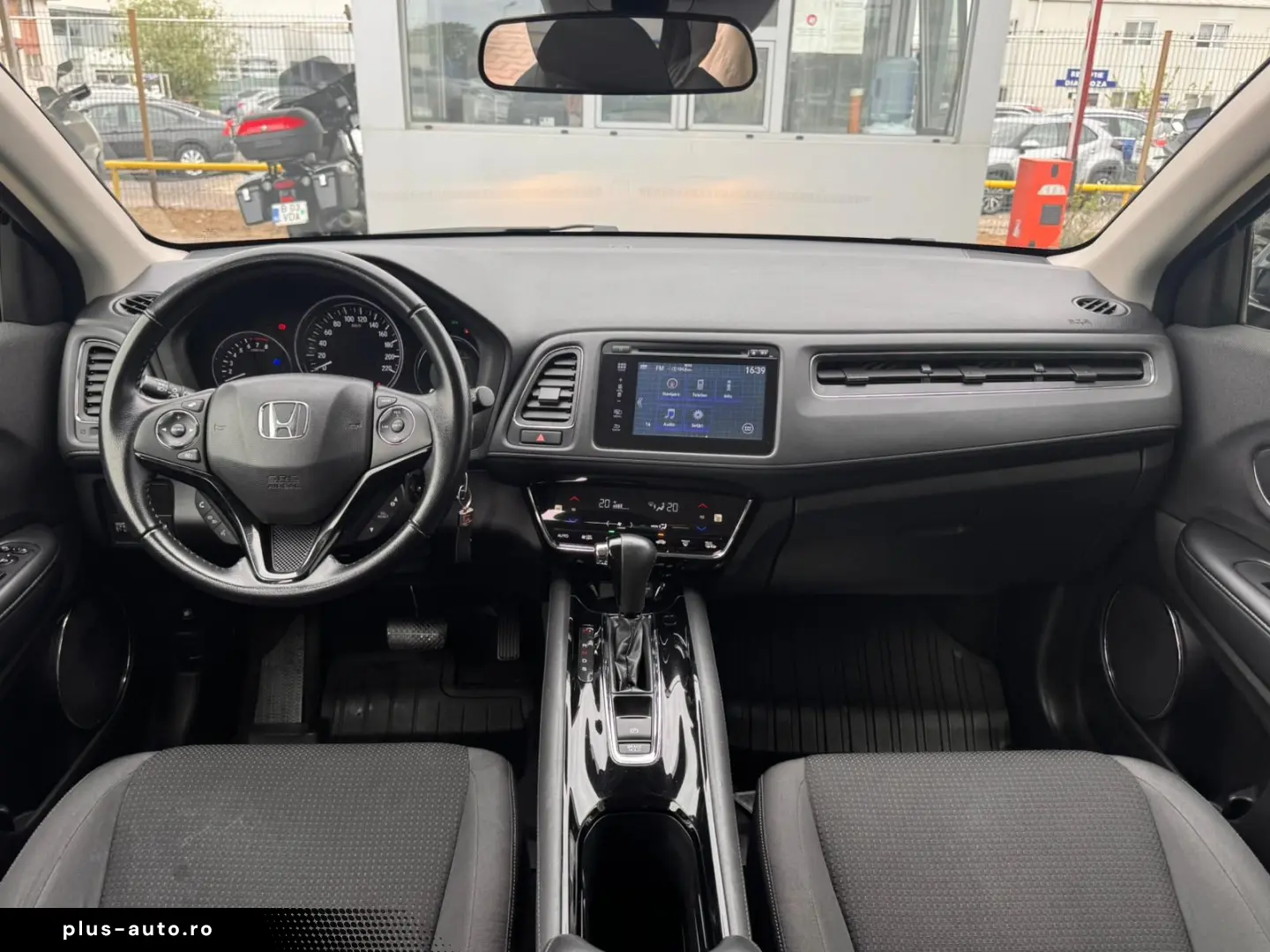 HONDA HR-V 1.5 i-VTEC 130 CP CVT Elegance