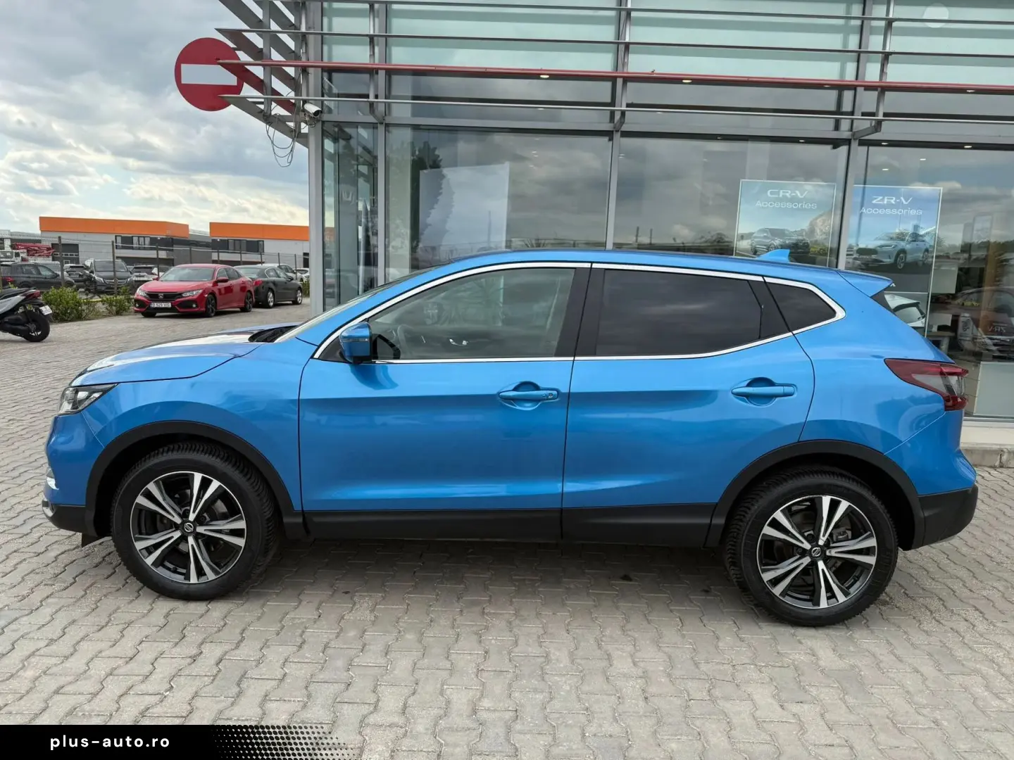 Nissan QASHQAI 1.3 DIG-T 1138cp N-Connecta