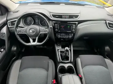Nissan QASHQAI 1.3 DIG-T 1138cp N-Connecta
