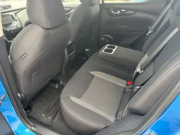 Nissan QASHQAI 1.3 DIG-T 1138cp N-Connecta