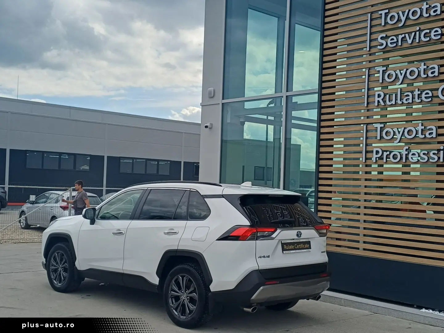 Toyota RAV-4 2.5 VVT-iE 4x4 LUXURY HYBRID 222 CP