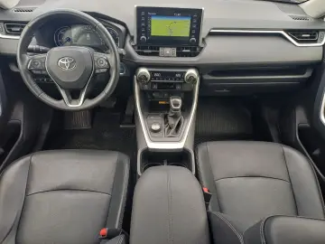 Toyota RAV-4 2.5 VVT-iE 4x4 LUXURY HYBRID 222 CP