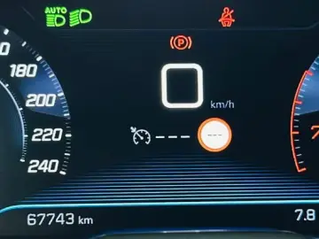 PEUGEOT 3008 2018 1.2i E6 Garantie 12 Luni Rate Avans 0 Doar