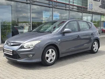 HYUNDAI i30  1.6 126 CP Comfort