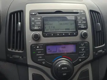 HYUNDAI i30  1.6 126 CP Comfort
