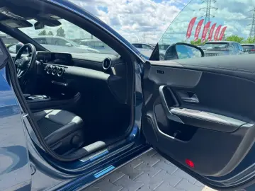 Mercedes-Benz Cla-250