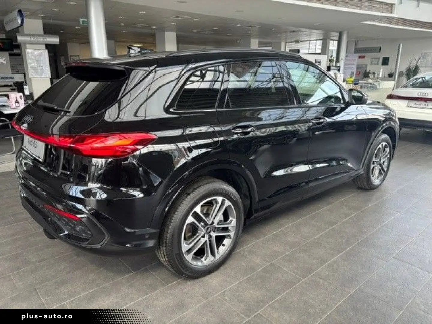 Audi Q5 40 TDI quattro 204cp Stronic Mild Hybrid Plus 2026