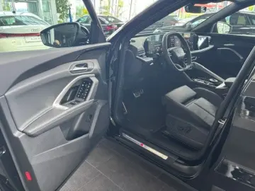Audi Q5 40 TDI quattro 204cp Stronic Mild Hybrid Plus 2026