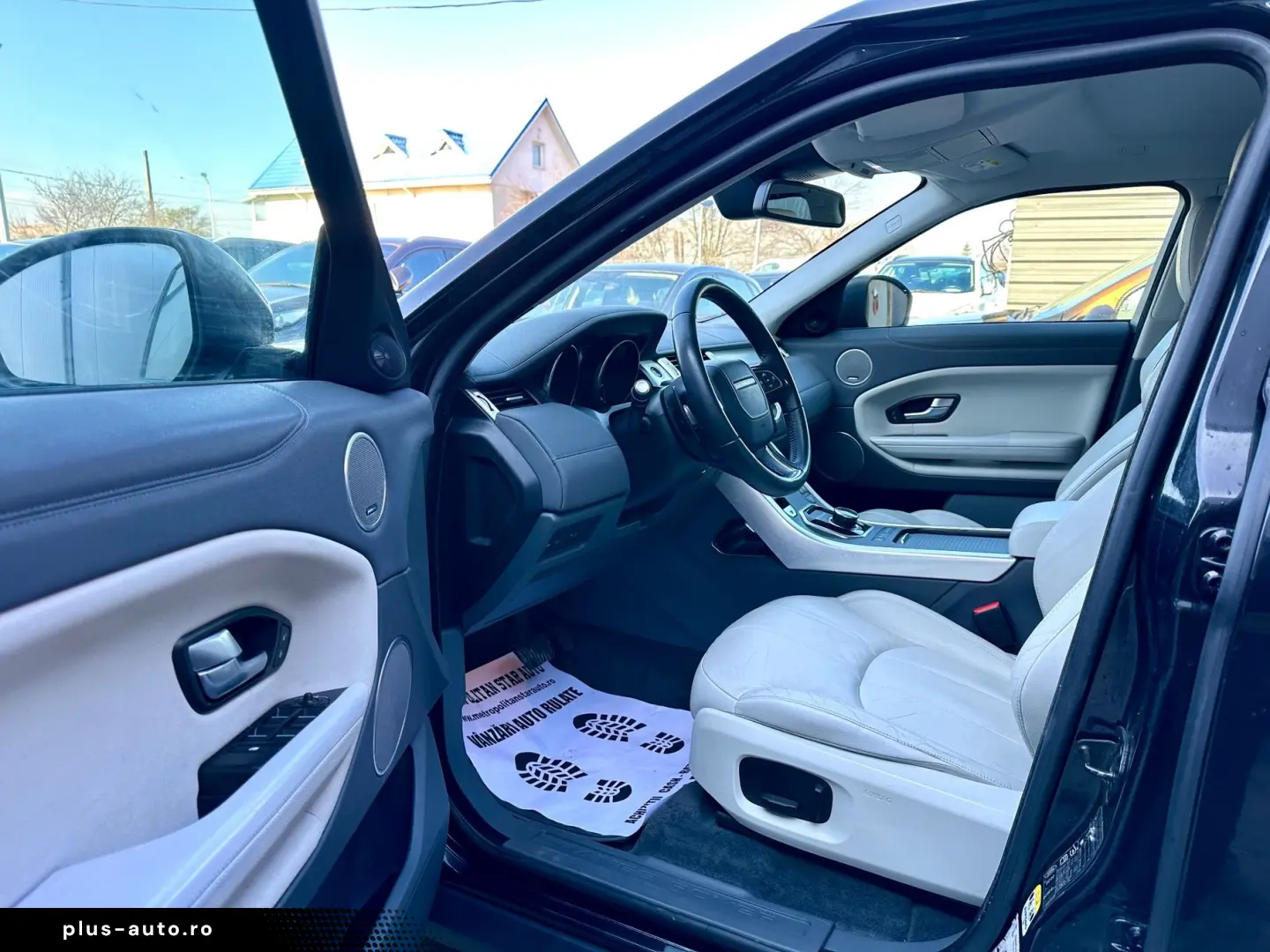 Land-Rover Range-Rover-Evoque