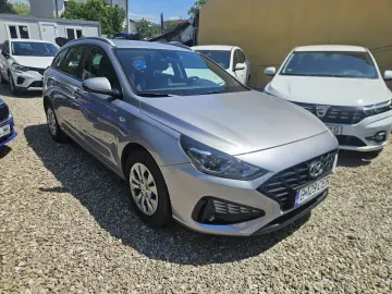 Flota 2022 benz1.5 aspirat4pistoane Combi TVAdedCumpRoNou