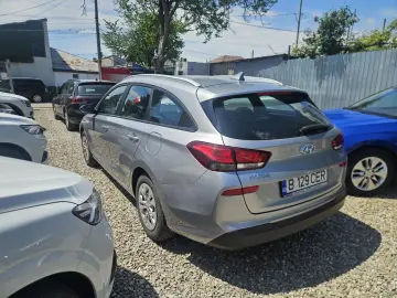 Flota 2022 benz1.5 aspirat4pistoane Combi TVAdedCumpRoNou