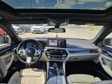 BMW 540xd M Paket  Laser  Incalzire auxiliara  Ventilatie