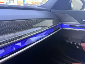 BMW 740 dx MPaketPro 21