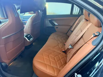 BMW 740 dx MPaketPro 21