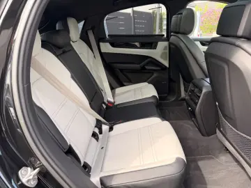 Porsche Cayenne Coupe S E-Hybr