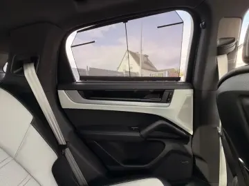 Porsche Cayenne Coupe S E-Hybr