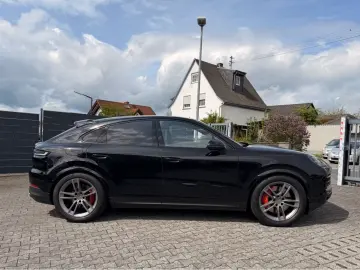 Porsche Cayenne Coupe S E-Hybr