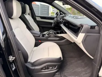 Porsche Cayenne Coupe S E-Hybr