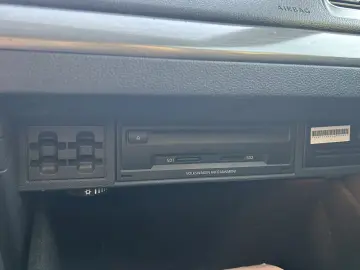 VOLKSWAGEN GOLF VII 2013