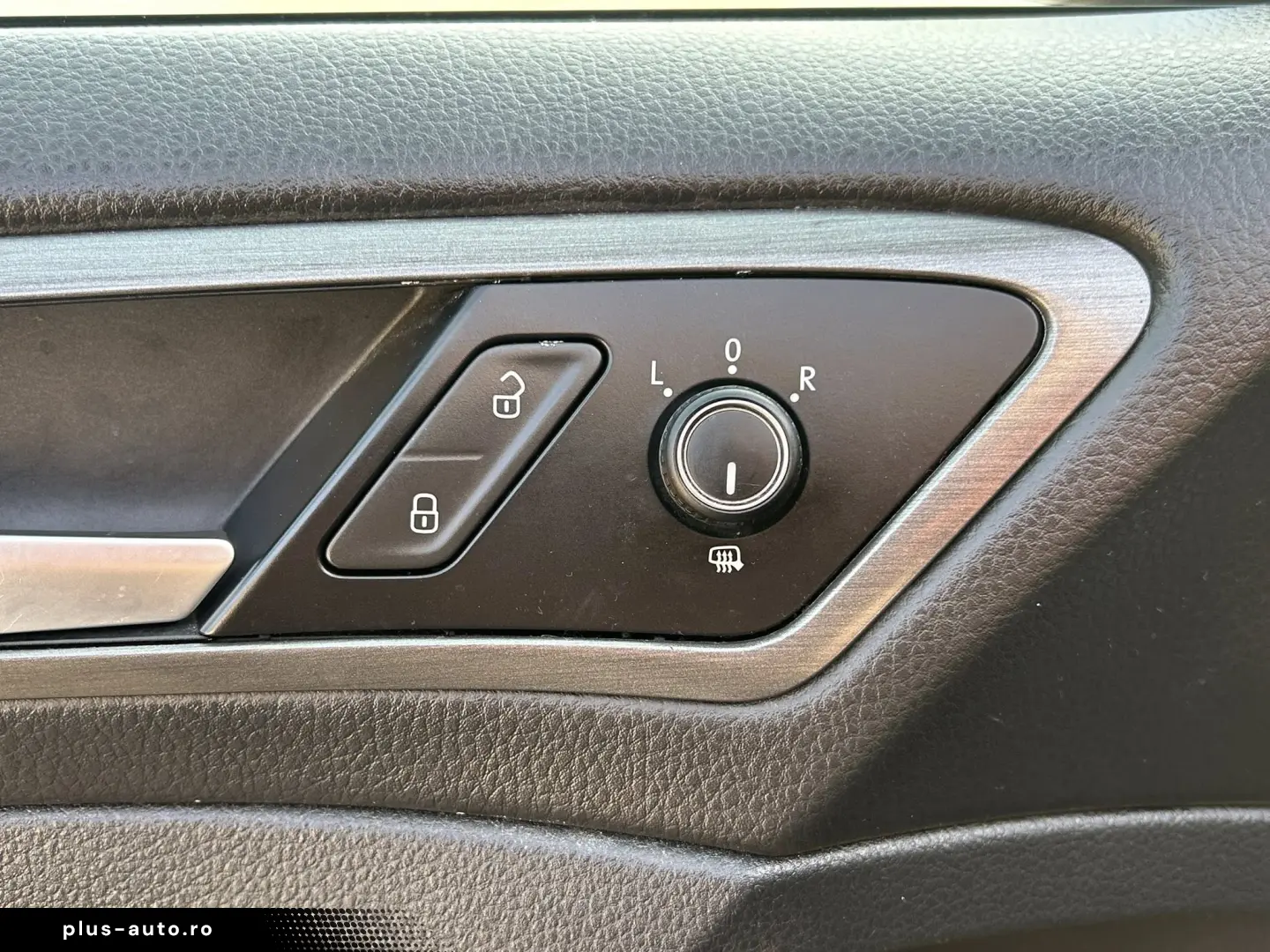 VOLKSWAGEN GOLF VII 2013