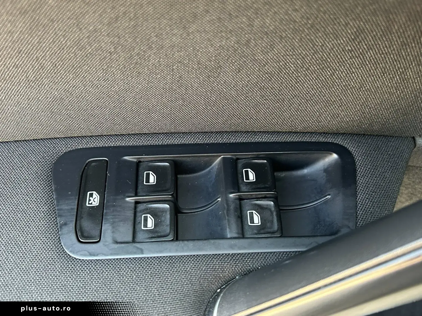 VOLKSWAGEN GOLF VII 2013
