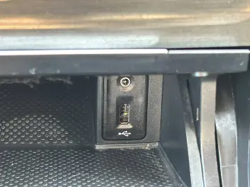 VOLKSWAGEN GOLF VII 2013