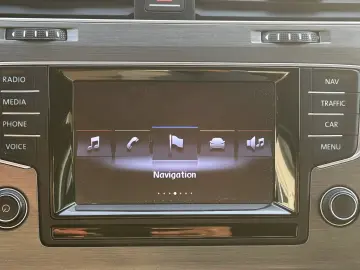 VOLKSWAGEN GOLF VII 2013