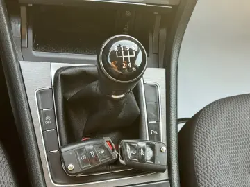 VOLKSWAGEN GOLF VII 2013